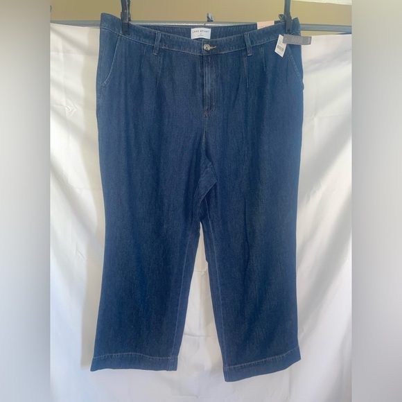 Lane Bryant NWT size 22 plus size Wide leg mid rise Blue Denim Jeans - Picture 2 of 7